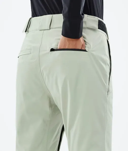 con_w__4-5.webp Con W 2022