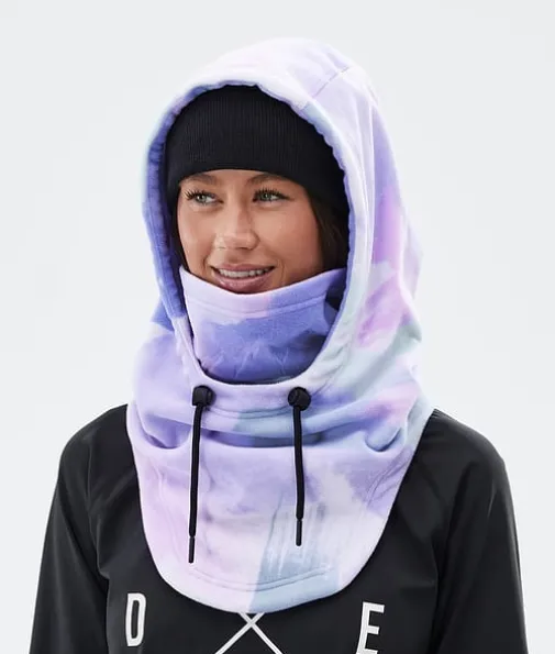 cozy_hood_ii_3-10.webp Cozy Hood II