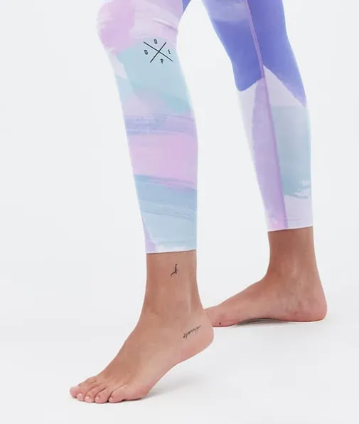 snuggle_w_6-24.webp Snuggle W